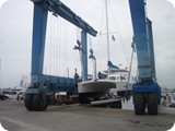 img_2331
Fat Dash gets hauled at the Fairhaven Shipyard for some maintenance issues and general spruceing up